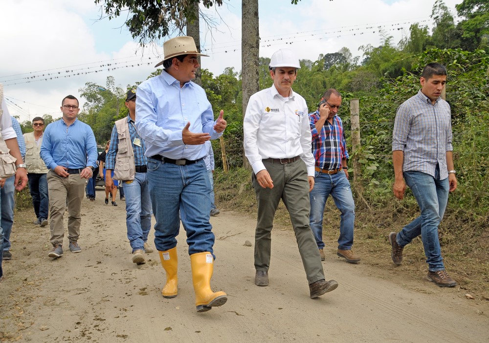 Con la construcción de 11 km placa huella mejorará la movilidad turismo y competitividad 1