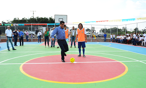 Entrega de escenario deportivo en el barrio Lincoln ratifica su compromiso con Calarcá 1