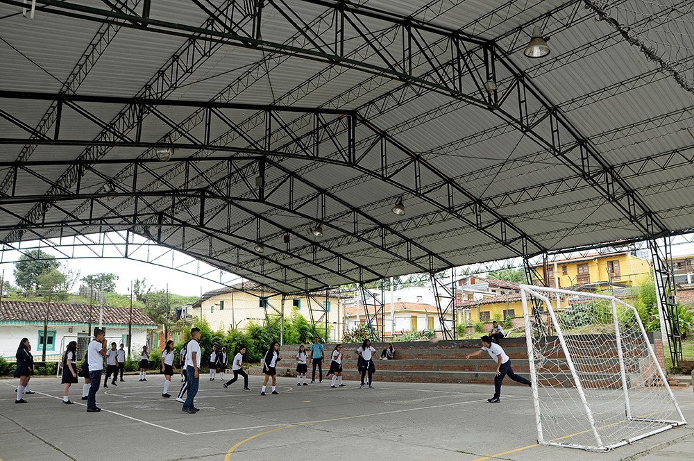 Estudios y diseños de nuevos Colegios Salento y Filandia 3