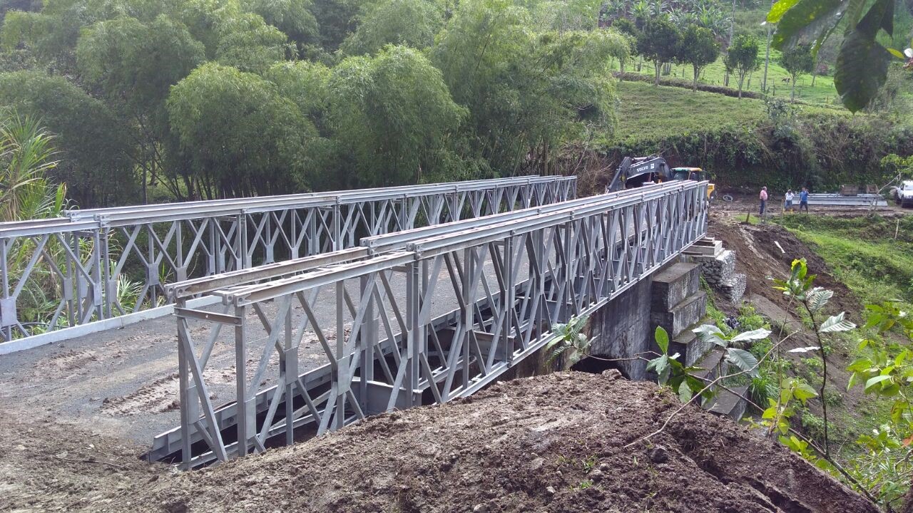 Paso de Los Aguadeños entre Circasia y Filandia 1