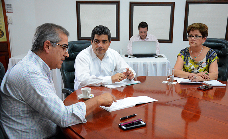 Gobernacion del Quindío y SUTEQ articulados para mejorar la educacion del departamento2