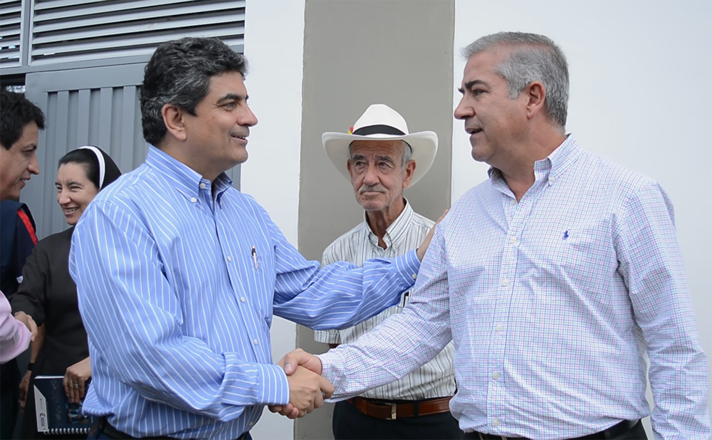 Mejor transporte alimentación e infraestructura escolar demuestran que la Gobernación del Quindío Sí le cumplió a la educación en 2016