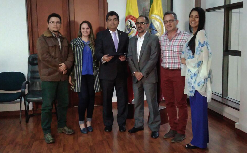Padre Carlos Eduardo Osorio Buriticá firmó la creación del Comité Interinstitucional de Cambio Climático del Quindío