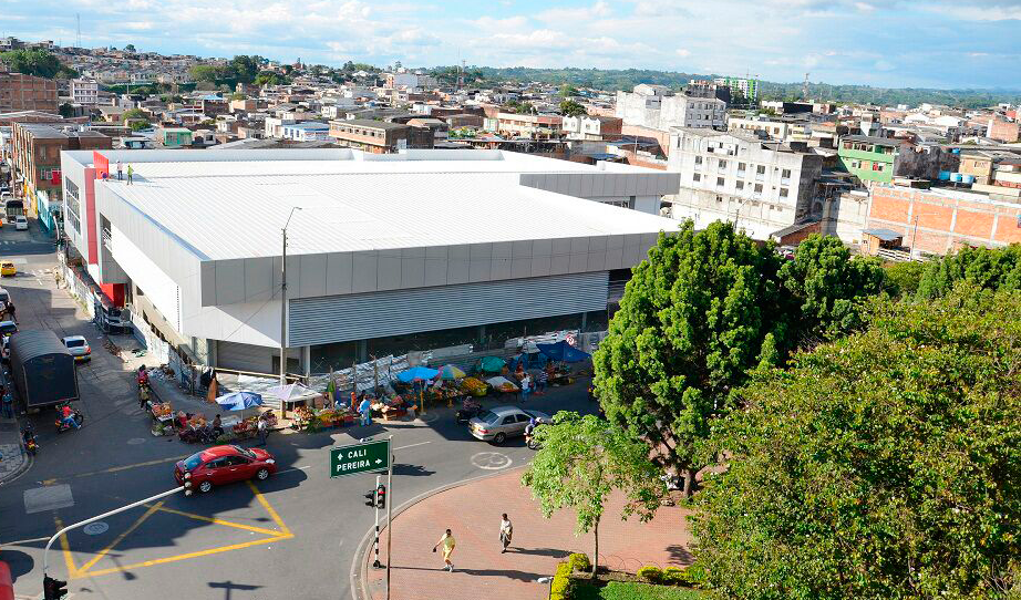 Gobernación del Quindío y Alcaldía trabajan de la mano para culminar los módulos del Centro Comercial Popular Armenia