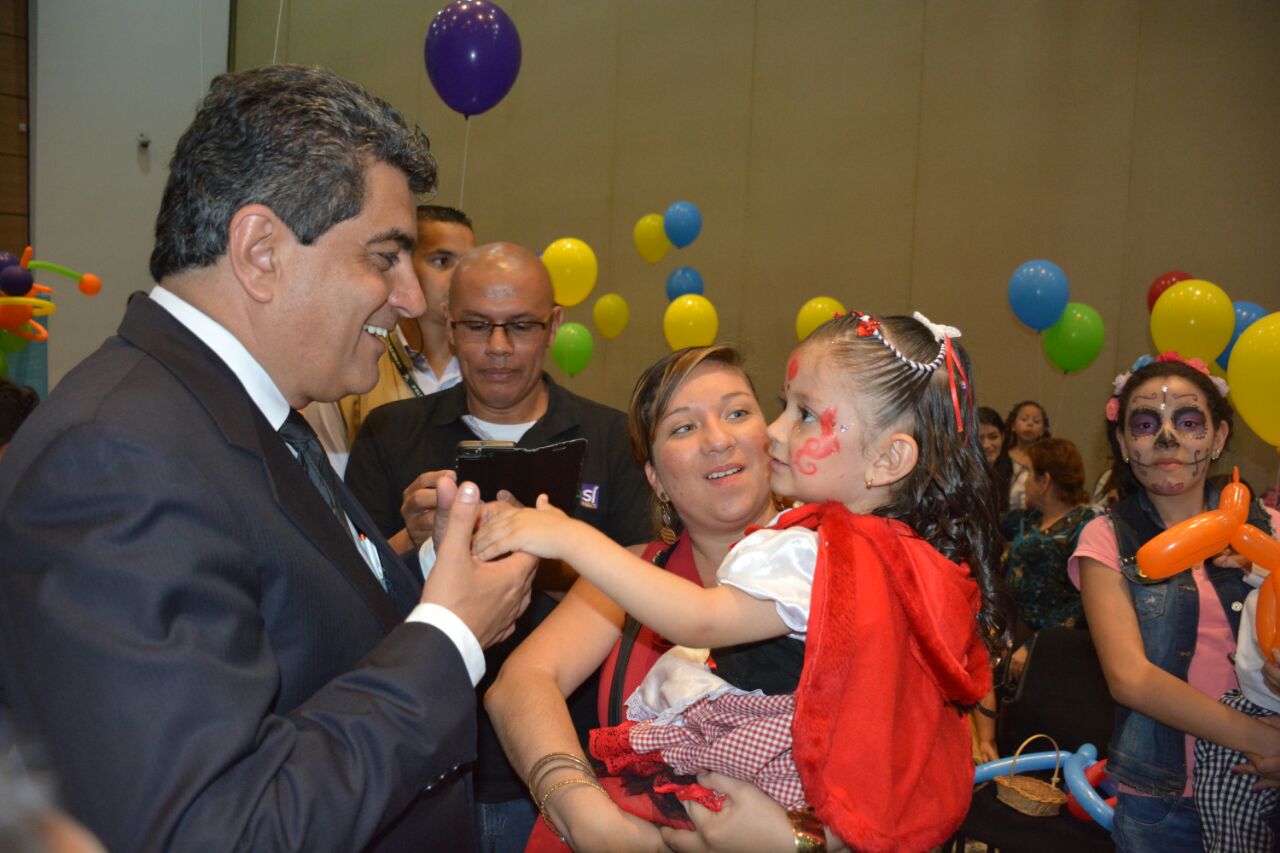 Gobernador del Quindío promueve y exige respeto por los niños de Colombia