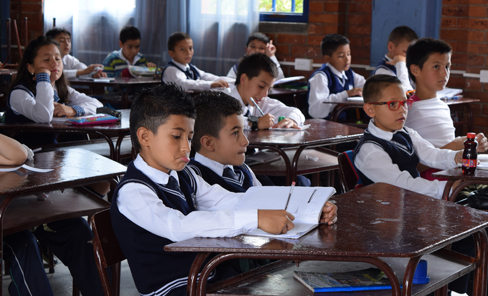 Con la implementación de diversos programas escolares la Gobernación del Quindío protege a los niños niñas y adolescentes del departamento