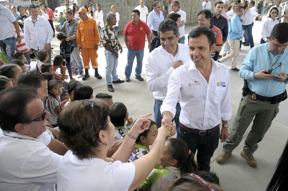 Habitantes del barrio Cantarito de La Tebaida ya pueden disfrutar del Centro de Integración Ciudadana CIC gracias a la inversión de los gobiernos nacional quindiano y tebaidense