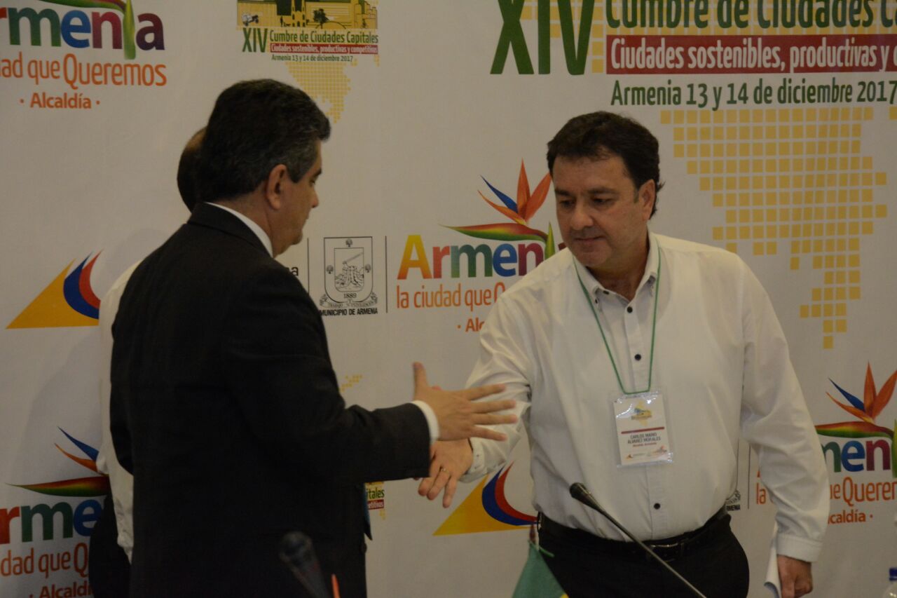 Gobernador del Quindío acompañó al alcalde de Armenia en la XIV Cumbre de Ciudades Capitales de Colombia Ciudades Sostenibles Productivas y Competitivas