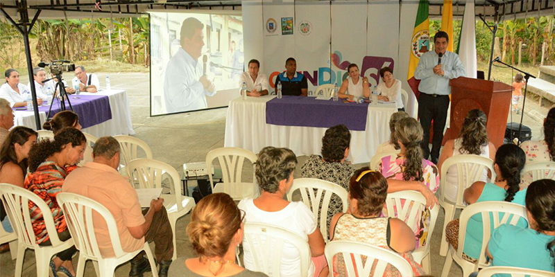 En el marco de La Tebaida SÍ para ti gobernador del Quindío buscará solución a problema de pozos sépticos del centro poblado La Silvia