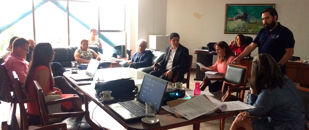 Gobernación del Quindío vela por la prestación de servicios de salud a menores con cáncer