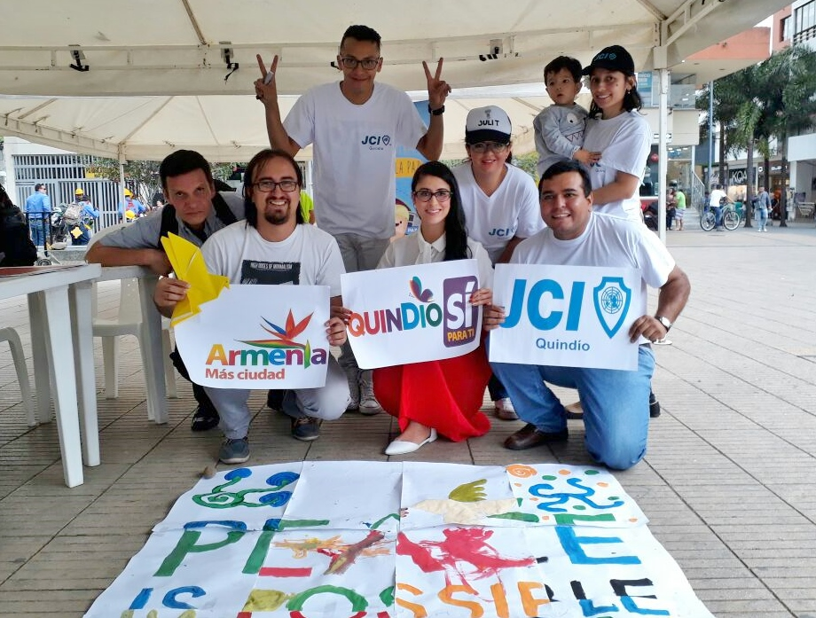 Con música marchas pintura origami y poesía Quindío celebró el Día Internacional de la Paz