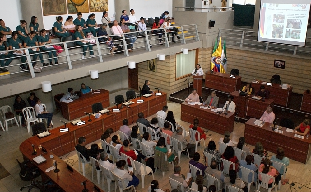 En el foro de Protección de los Derechos del Adulto Mayor Secretaría de Familia expuso las acciones que realiza en beneficio de esta población