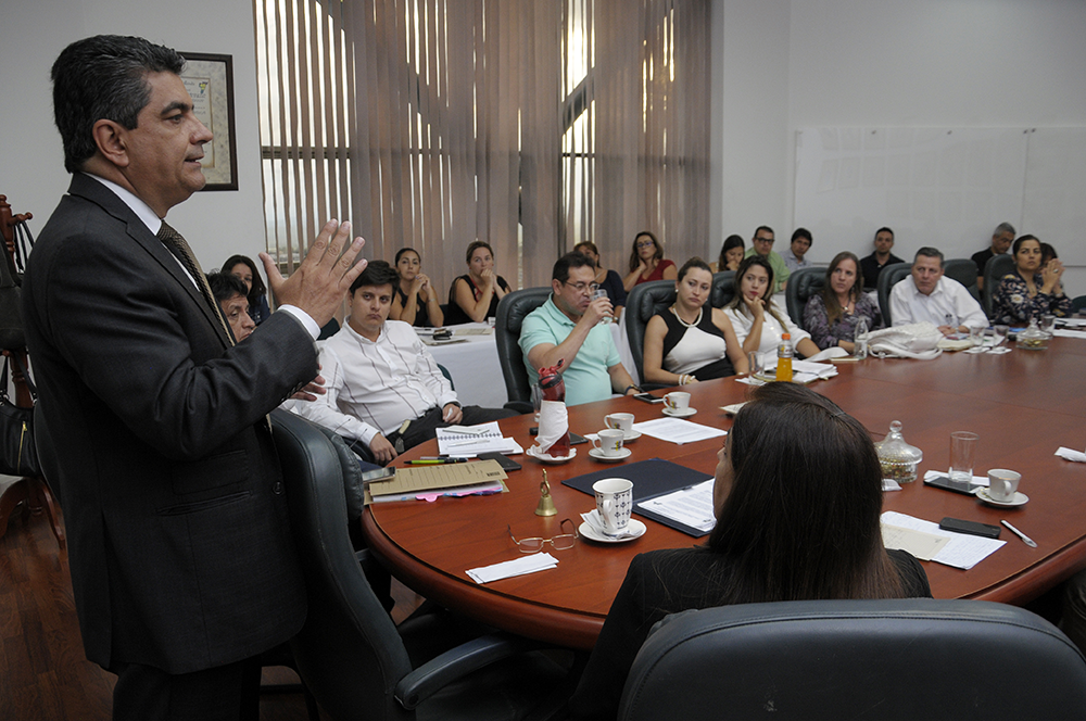 Gobernación Hospital La Misericordia y Alcaldía y Concejo de Calarcá dan el primer paso para mejorar la salud de los calarqueños