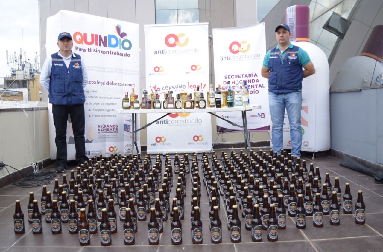 Gracias a operativos en los limites del departamento se logro la aprehension de 268 unidades de licor de contrabando