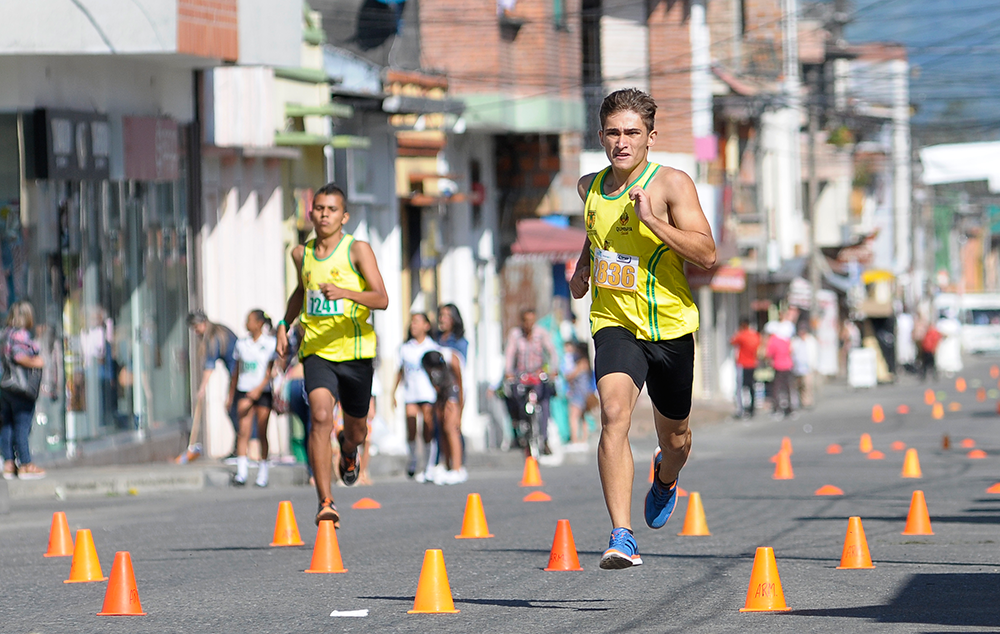 Gobernación del Quindío destinará inicialmente 1.000 millones para apoyar y fortalecer el deporte en el departamento 