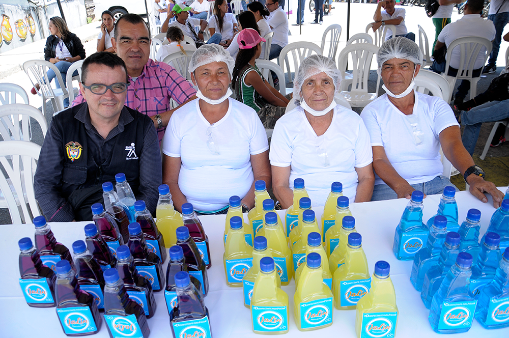 Gobernador del Quindío gestionó 5 mil millones más para la generación de empleo y fortalecimiento del sector empresarial en el departamento 