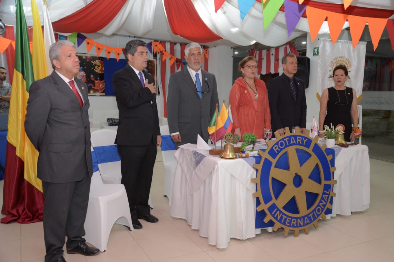 Gobernador acompañó a la transmisión de mando del Club Rotario Palma de Cera