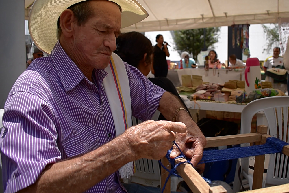 Con el patrocinio de la gobernación 20 artesanos del Quindío estarán en la feria artesanal de la Fiesta Nacional del Café de Calarcá