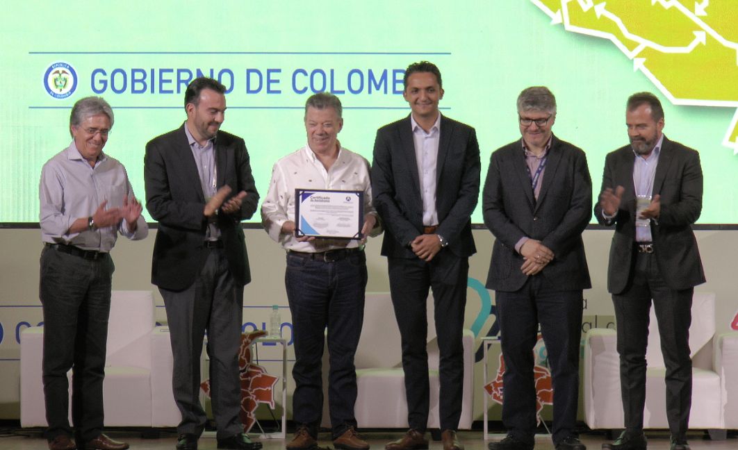 Aeronáutica Civil entregó certificado de Aeródromo al aeropuerto internacional Matecaña de Pereira