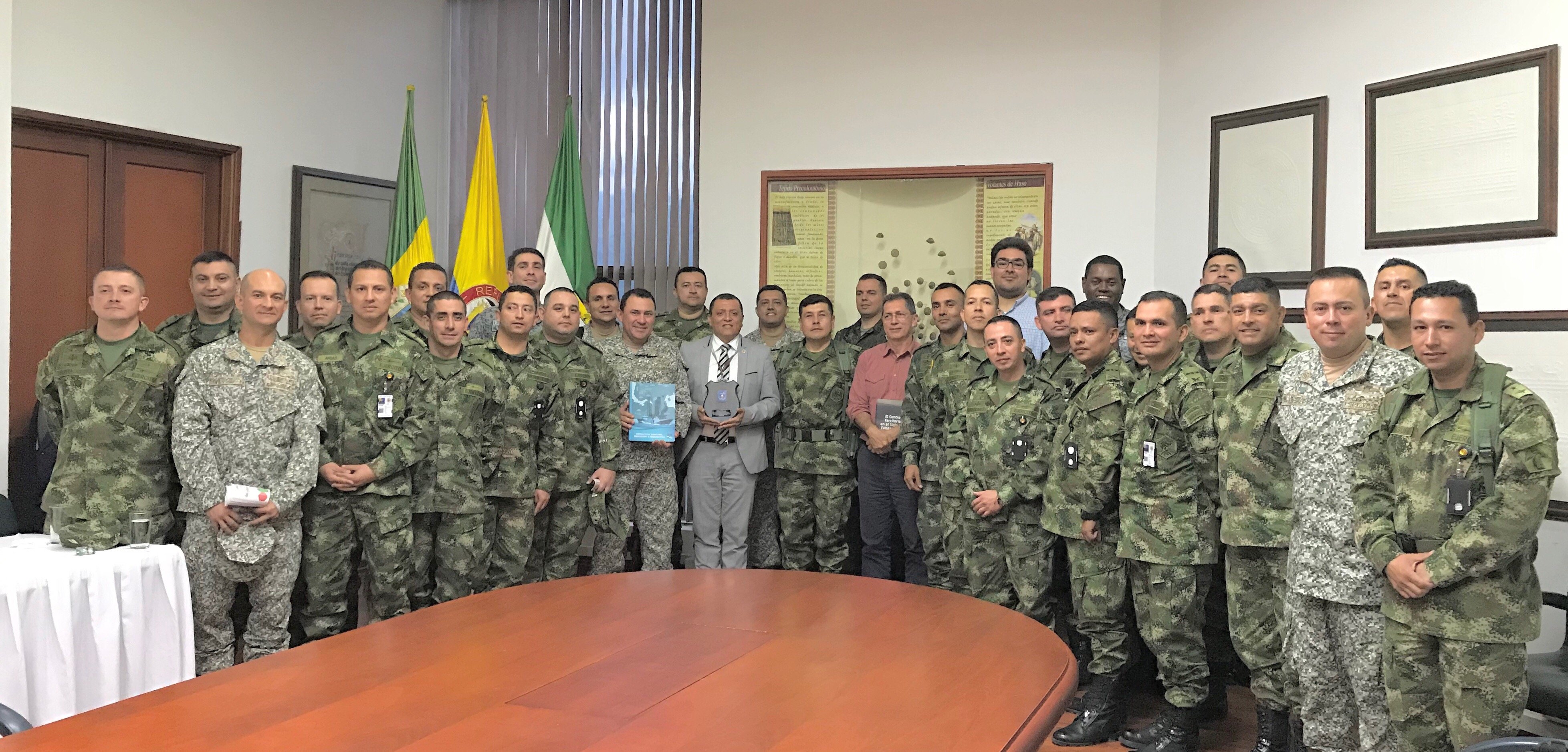 Gobernación del Quindío fue escogida por la Escuela Superior de Guerra para profundizar conocimientos de las Estrategias de Seguridad y prevención del Delito