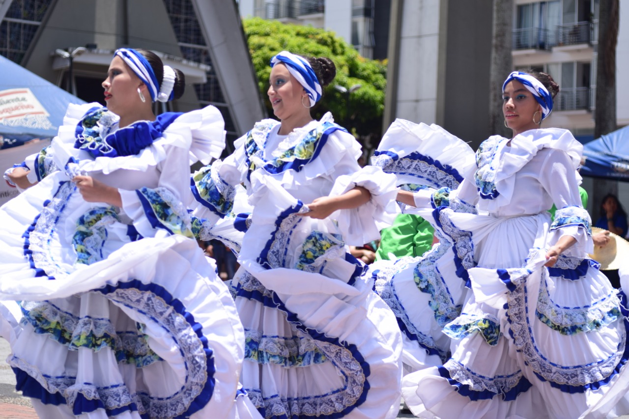 Modelo de primaria artística del Quindío al Eje Cafetero