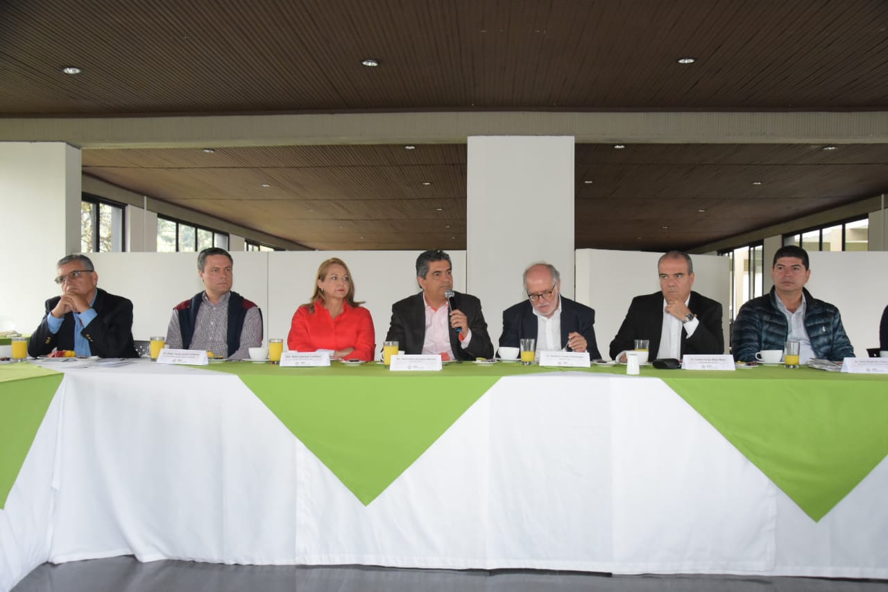 Parlamentarios y gobernadores del Triángulo de Café unidos por iniciativas de la RAP Eje Cafetero frente al Plan Nacional de Desarrollo