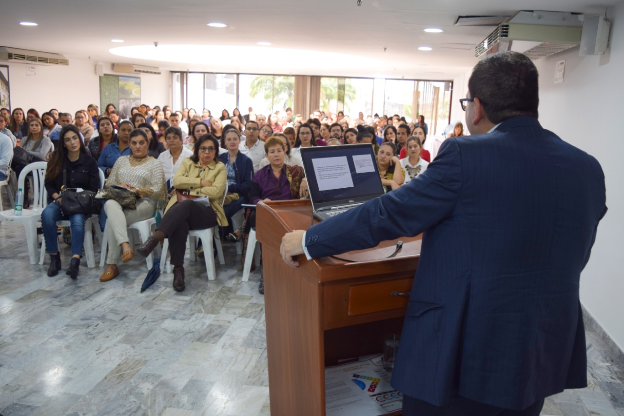 Con lleno total se cumplió el IV Foro de Psiquiatría y Salud Mental