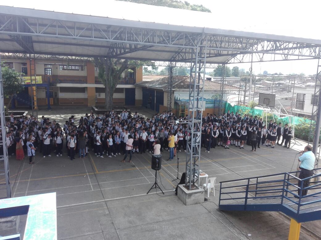 Feria de hábitos saludables para estudiantes